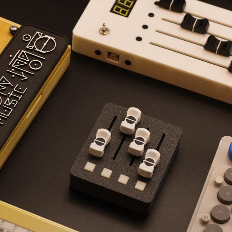 Controller MIDI EM-PO2 con 4 F - Audio Music Production recensione e prezzo